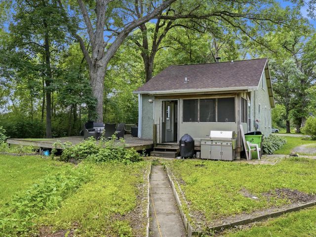 8311 Fox River ROAD, Waterford, WI 53185
