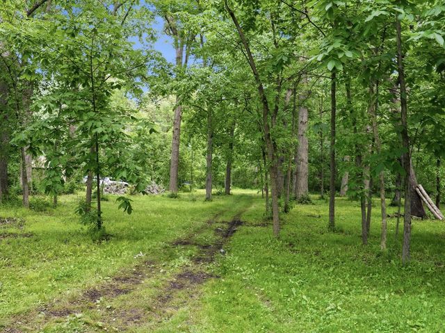 8311 Fox River ROAD, Waterford, WI 53185