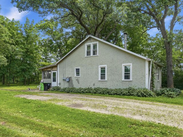 8311 Fox River ROAD, Waterford, WI 53185