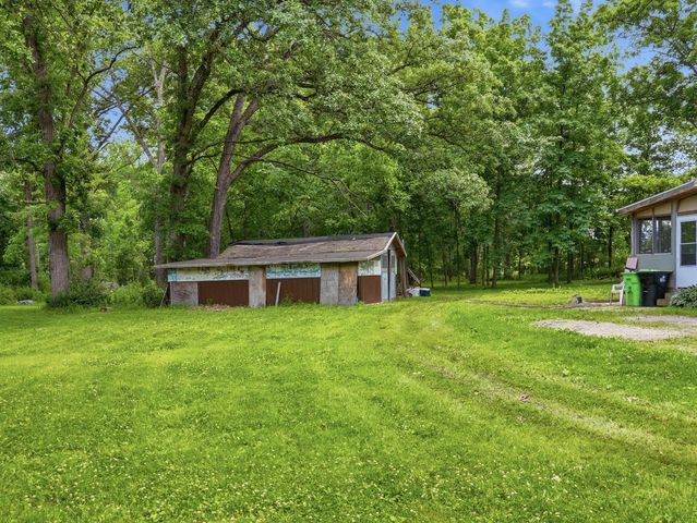 8311 Fox River ROAD, Waterford, WI 53185