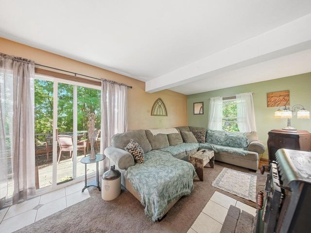 8311 Fox River ROAD, Waterford, WI 53185