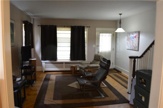 525 North Muhlenberg, Allentown City, PA 18104