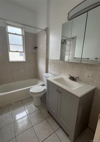 520 Fourth Avenue 2, Pelham, NY 10803