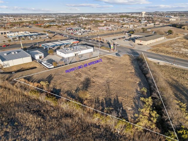 4805 S W S Young DR, Killeen, TX 76542