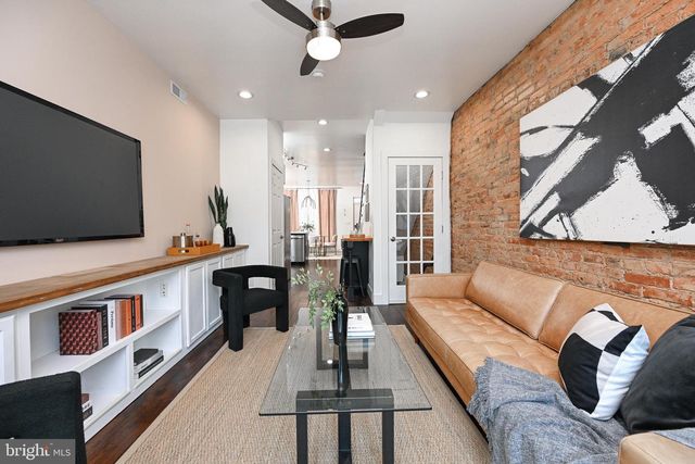 1809 DICKINSON ST, Philadelphia, PA 19146