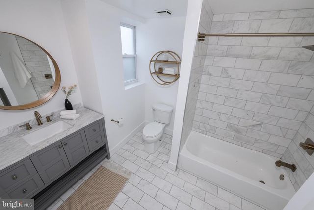 1809 DICKINSON ST, Philadelphia, PA 19146
