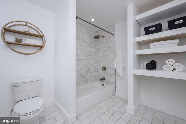 1809 DICKINSON ST, Philadelphia, PA 19146