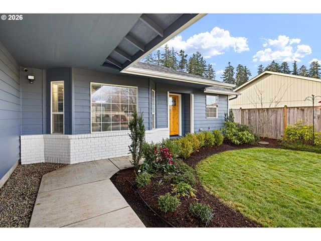 4973 FORSYTHIA St, Springfield, OR 97478