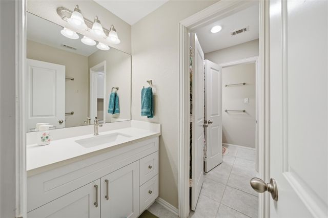 720 Mayhill Ridge Lane, League City, TX 77573