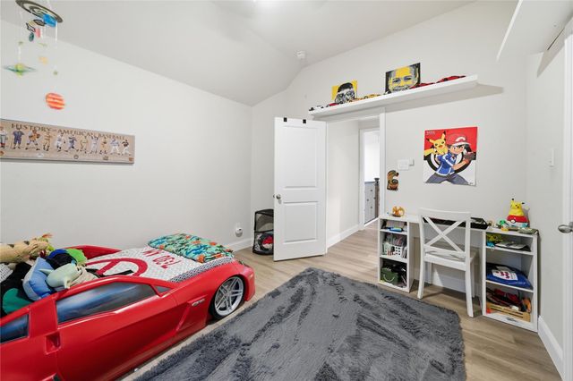 720 Mayhill Ridge Lane, League City, TX 77573