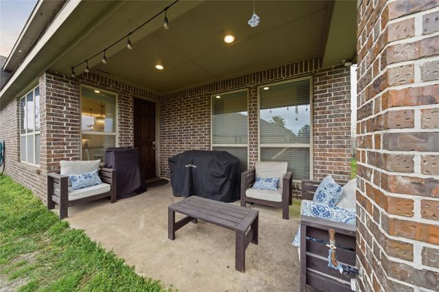 720 Mayhill Ridge Lane, League City, TX 77573