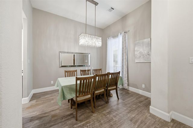 720 Mayhill Ridge Lane, League City, TX 77573