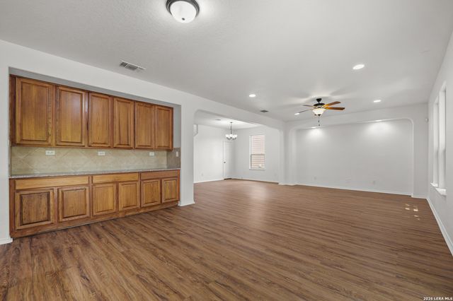 1464 JORDAN XING, New Braunfels, TX 78130