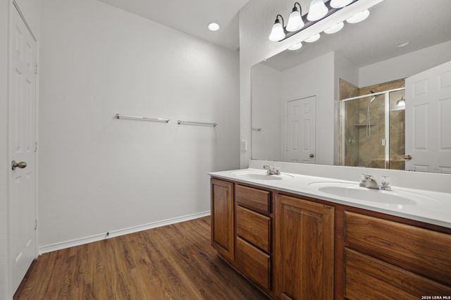 1464 JORDAN XING, New Braunfels, TX 78130