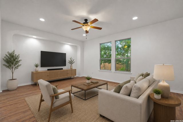1464 JORDAN XING, New Braunfels, TX 78130