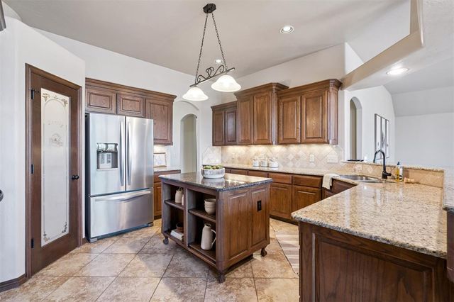 11800 Pamalos Trail, Oklahoma City, OK 73173