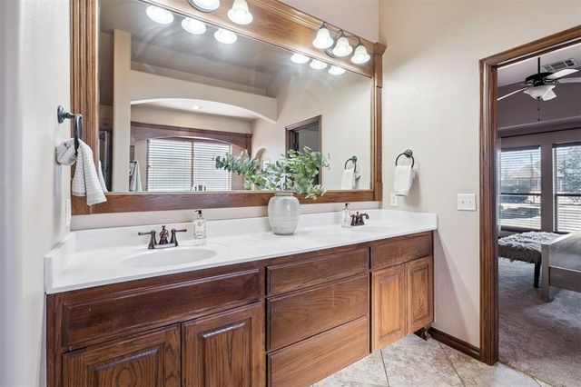 11800 Pamalos Trail, Oklahoma City, OK 73173