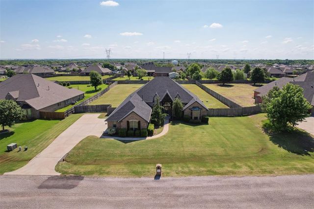 11800 Pamalos Trail, Oklahoma City, OK 73173