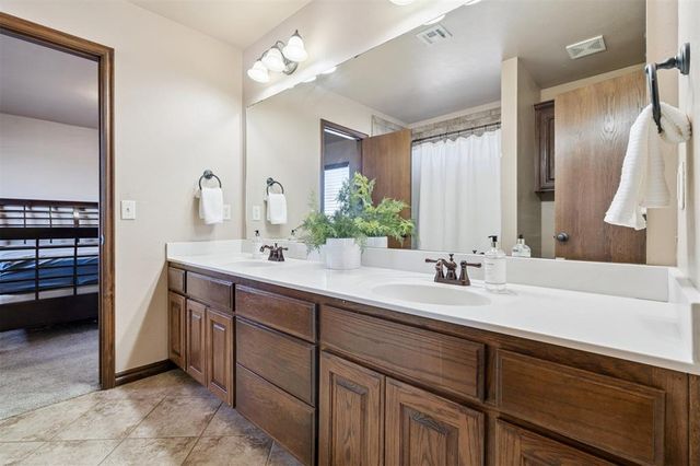 11800 Pamalos Trail, Oklahoma City, OK 73173