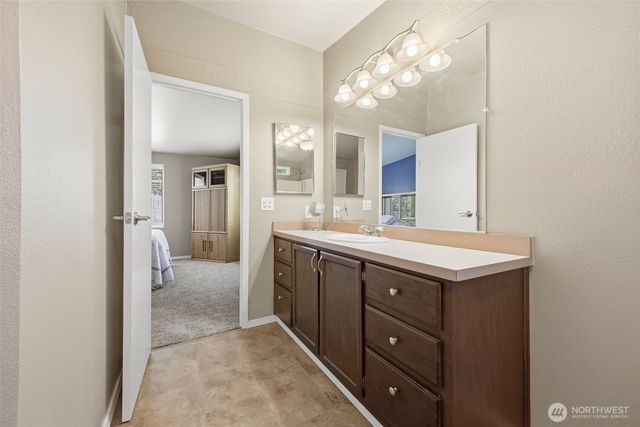 5701 NE St Johns Road #21, Vancouver, WA 98661