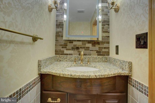 409 WILLIAM DRIVE, Shippensburg, PA 17257