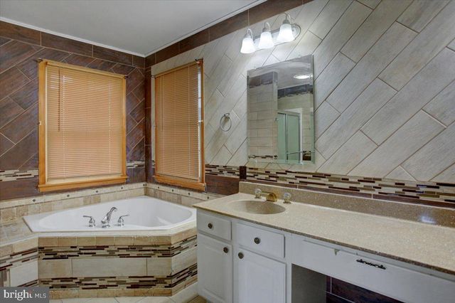 409 WILLIAM DRIVE, Shippensburg, PA 17257