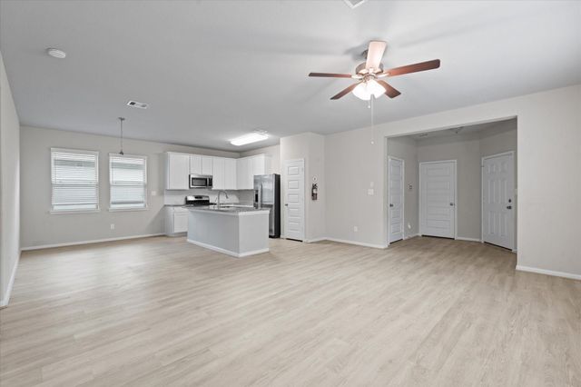 5308 Cj Walker Lane, Houston, TX 77048