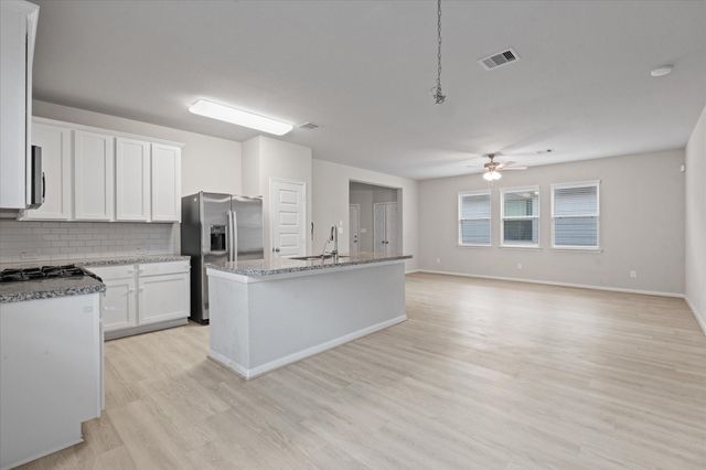 5308 Cj Walker Lane, Houston, TX 77048