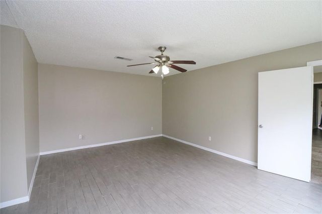 6111 Briar Glade Drive, Houston, TX 77072