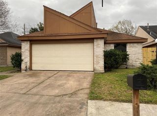 6111 Briar Glade Drive, Houston, TX 77072