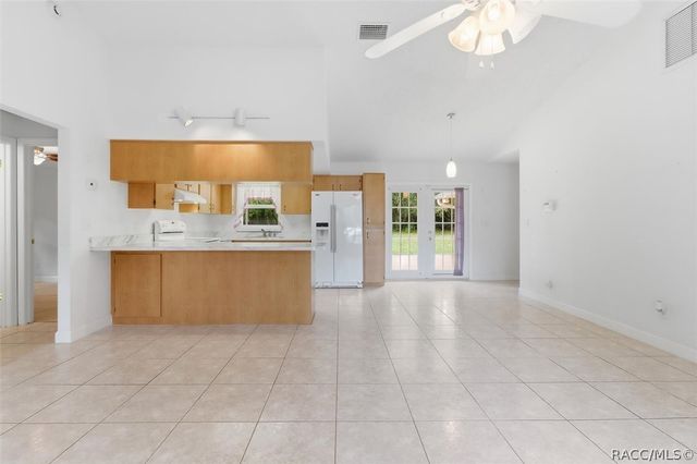 972 N Charles Avenue, Inverness, FL 34453