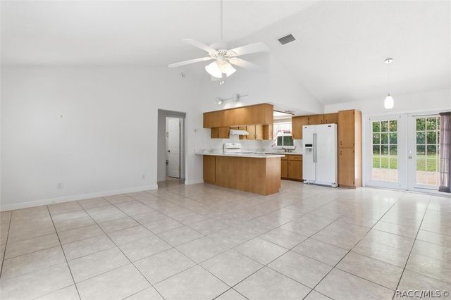 972 N Charles Avenue, Inverness, FL 34453