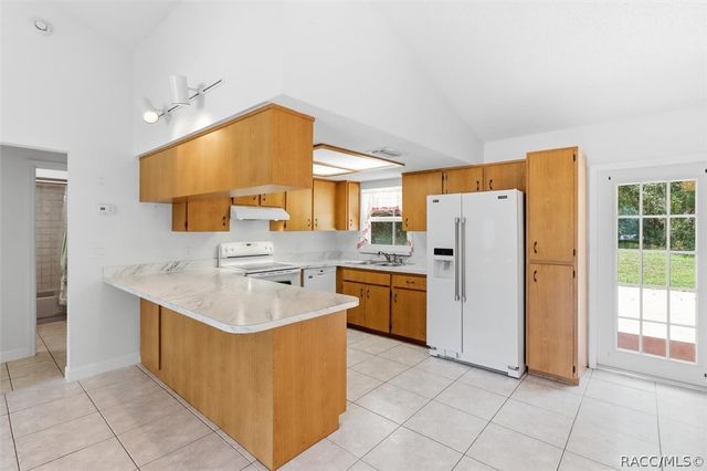 972 N Charles Avenue, Inverness, FL 34453