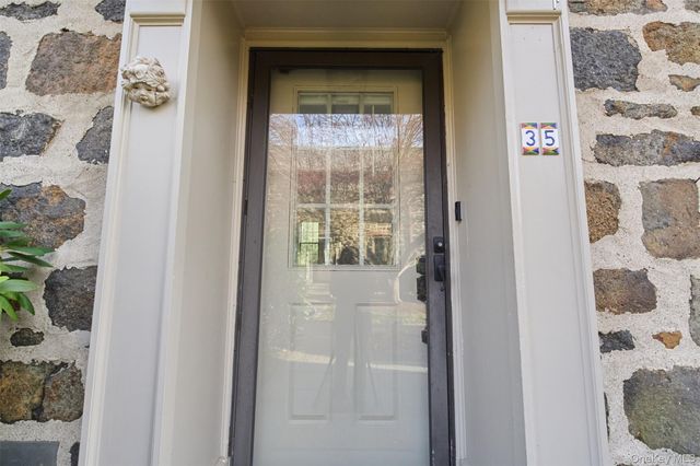 341 Furnace Dock Road 35, Cortlandt Manor, NY 10567