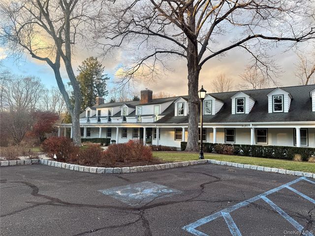 341 Furnace Dock Road 35, Cortlandt Manor, NY 10567