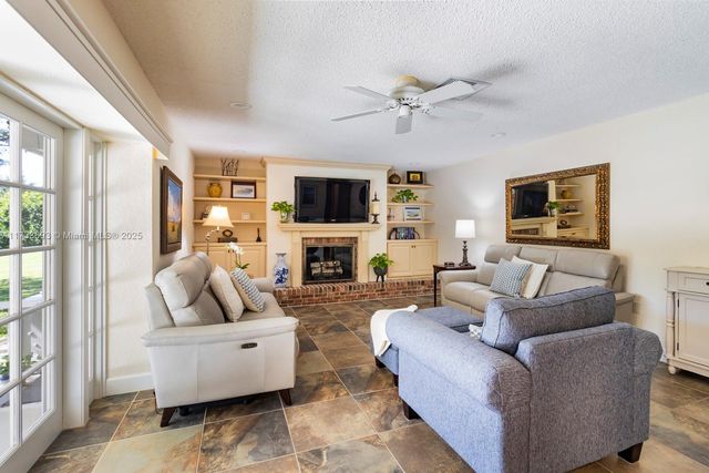 7420 SW 145th Ter, Palmetto Bay, FL 33158