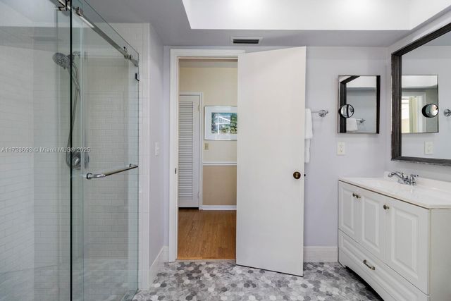 7420 SW 145th Ter, Palmetto Bay, FL 33158