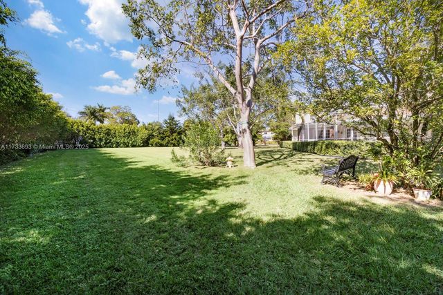 7420 SW 145th Ter, Palmetto Bay, FL 33158