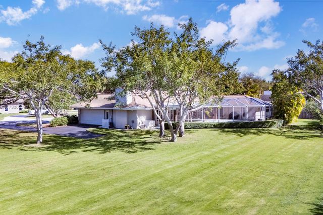 7420 SW 145th Ter, Palmetto Bay, FL 33158