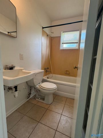 3808 Colton Lane, Huntsville, AL 35811