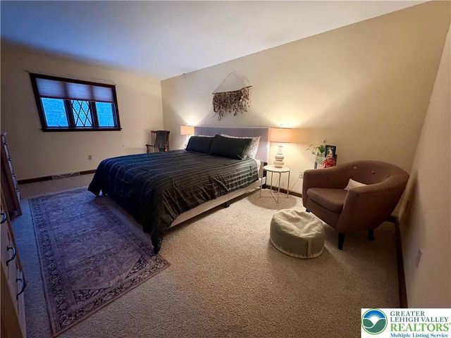 375 Georgetown Road, Lower Nazareth Twp, PA 18064