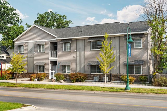 619 E Eighth Street, Traverse City, MI 49686