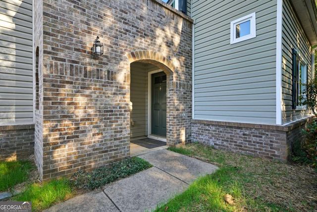 279 Hiawassee Drive, Woodstock, GA 30188