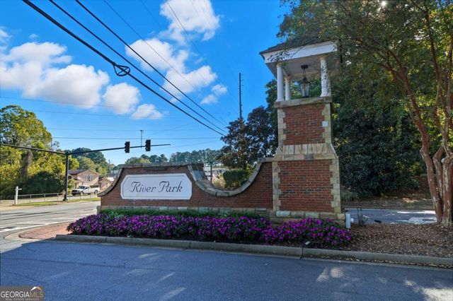 279 Hiawassee Drive, Woodstock, GA 30188