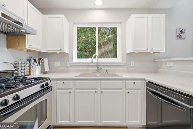 279 Hiawassee Drive, Woodstock, GA 30188