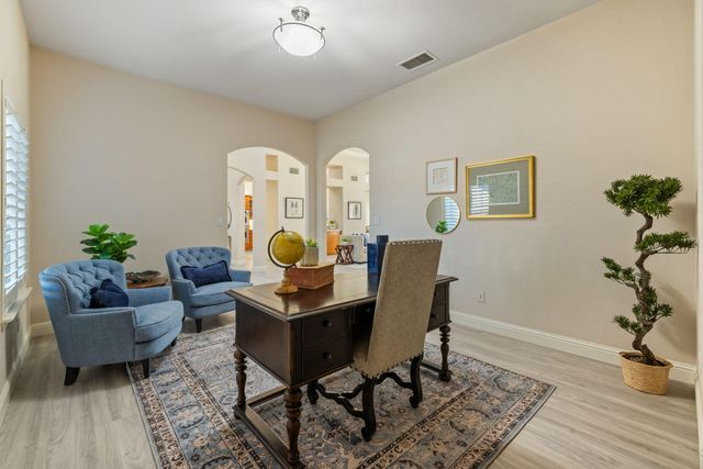 239 N Preston Street, Visalia, CA 93291