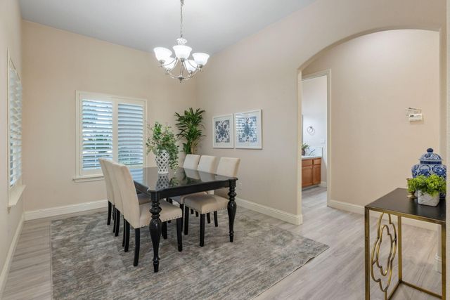 239 N Preston Street, Visalia, CA 93291