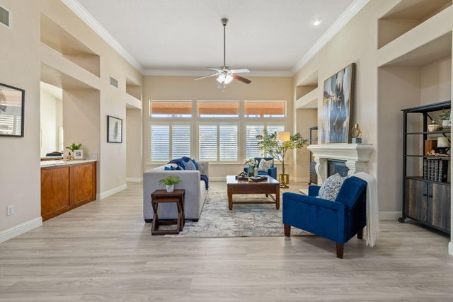 239 N Preston Street, Visalia, CA 93291