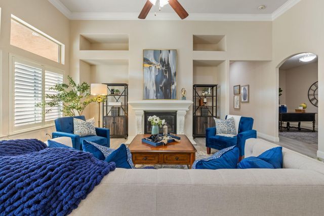 239 N Preston Street, Visalia, CA 93291