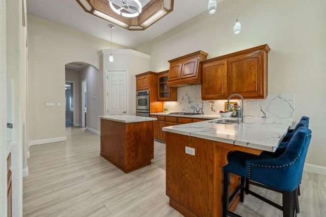 239 N Preston Street, Visalia, CA 93291